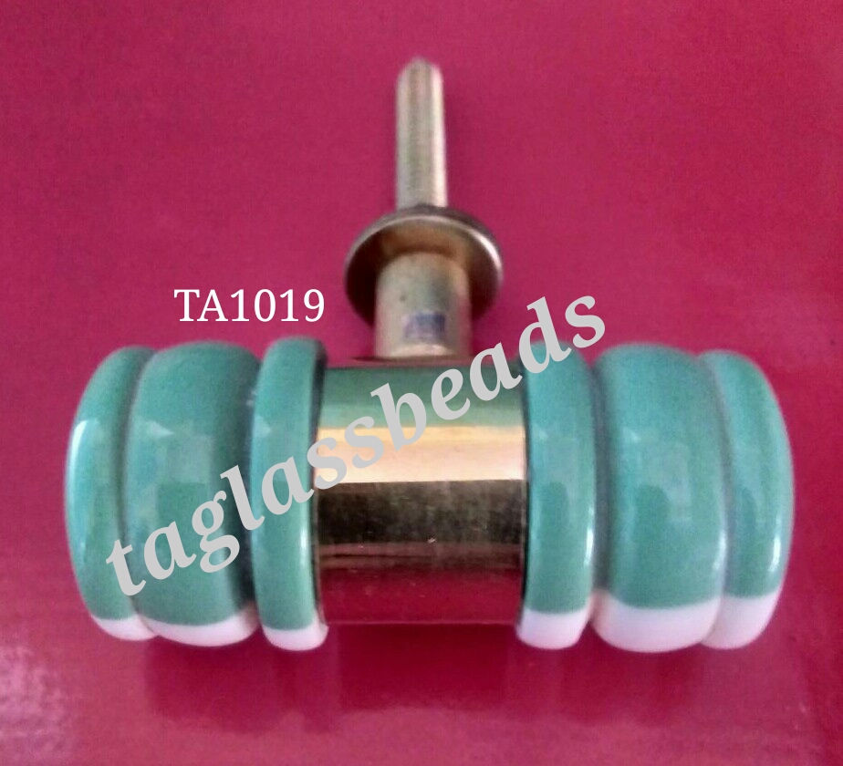  Wooden Door Knobs 0010