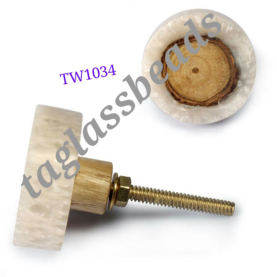  Wooden Door Knobs 001